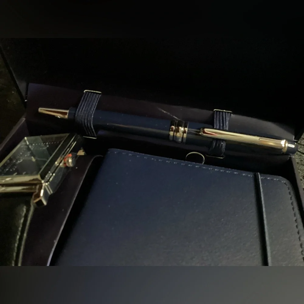 Classic Black Watch, Wallet, and Pen Set - Picture 5 of 7